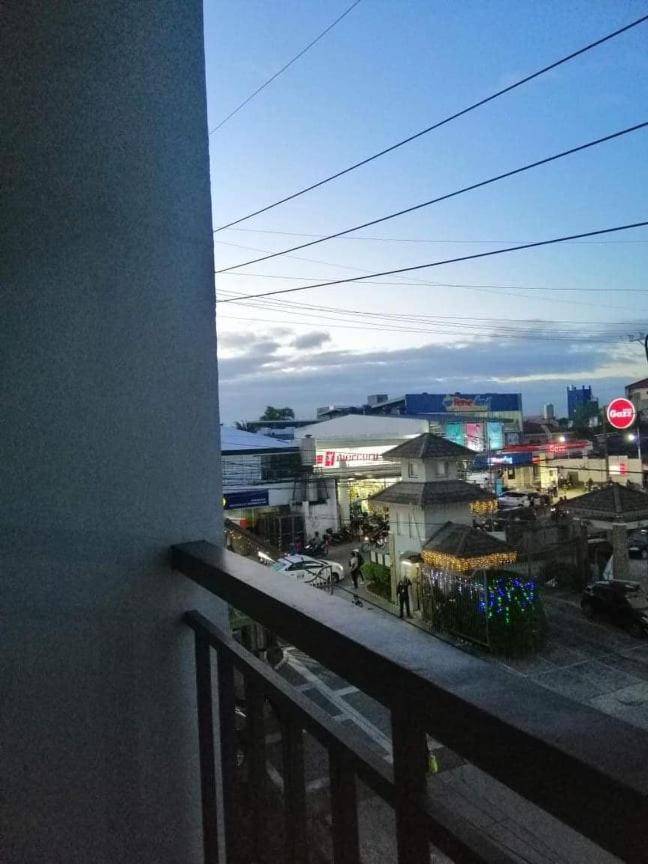 Kassel Residences Staycation Near Naia - Moonwalk Paranaque Paranaque City Exterior foto