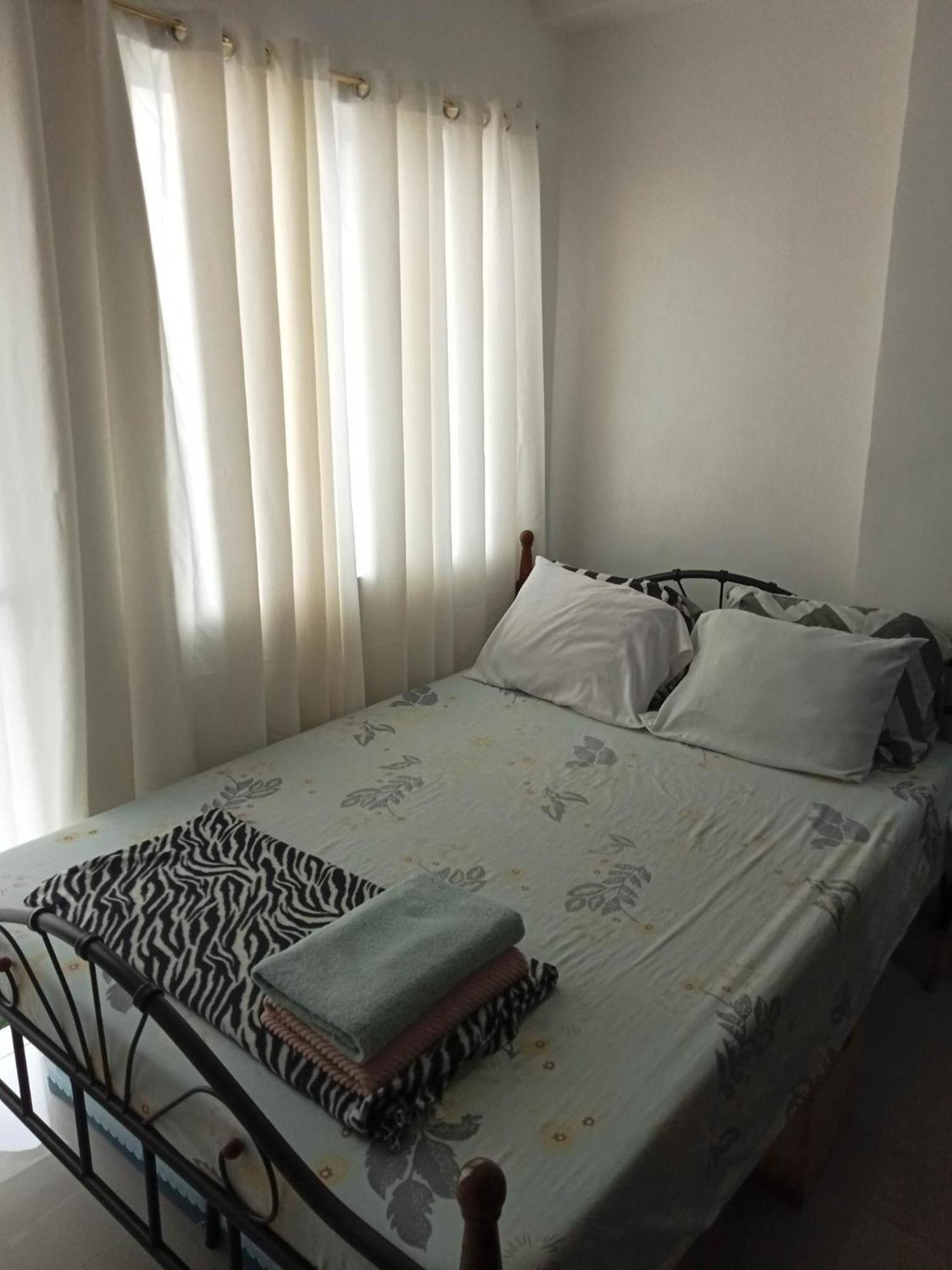 Kassel Residences Staycation Near Naia - Moonwalk Paranaque Paranaque City Exterior foto